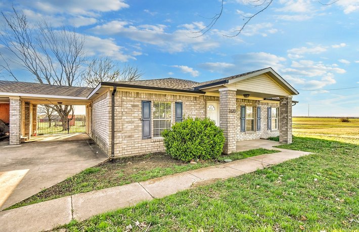 2620 Ford Rd, Howe, TX 75459